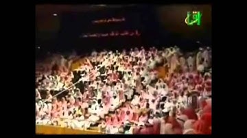 مقطع يبكي الحجر طفل يقرأ القرآن بخشوع من سورة الحديد   10Youtube com