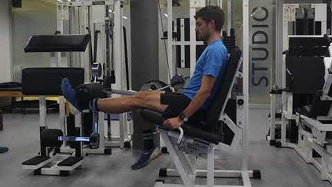 How to determine an estimated 1RM for the knee extensor muscles