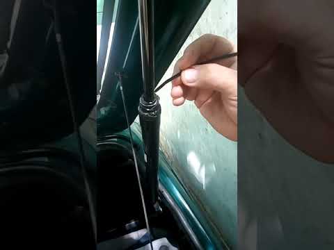 Cómo reparar amortiguador de puerta trasera con suncho de goma