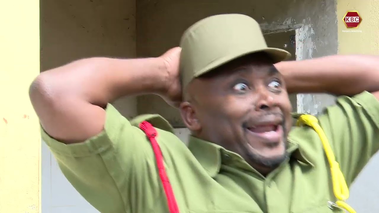 Vitimbi I Tazama jinsi Bahali yake alivyopokolewa aliporudi kazini