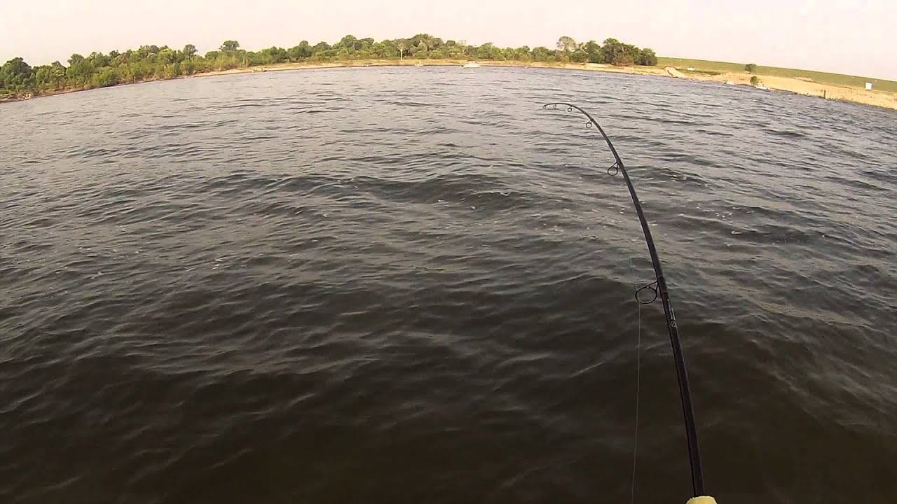 Lake Livingston Dam Wade Fishing - YouTube