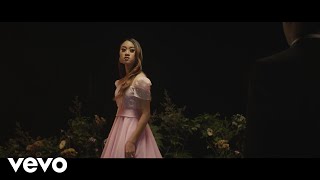 Aisha Retno - Pencarianku (Official Music Video)