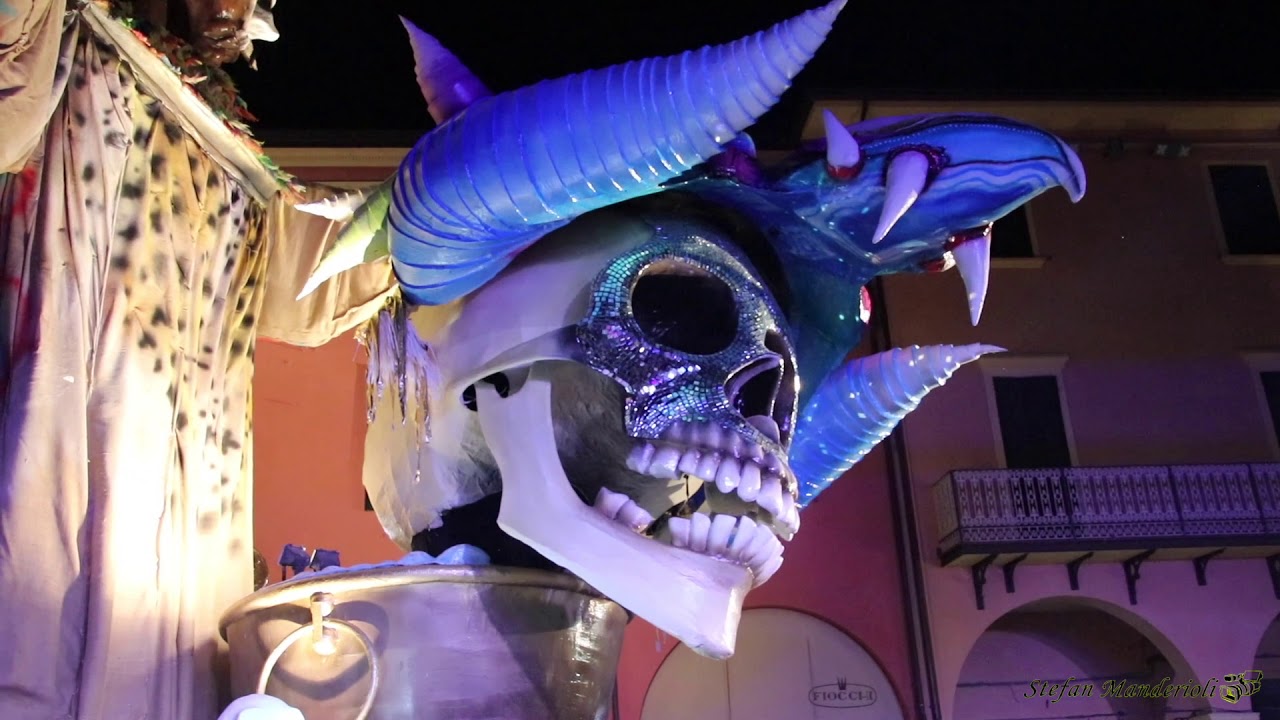 Cento Carnevale D'Europa -   TOPONI