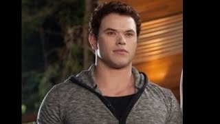 Twilight: Emmet Cullen fights, training, and abilities