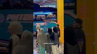 Semua Mata Tertuju Pada Aero Bus