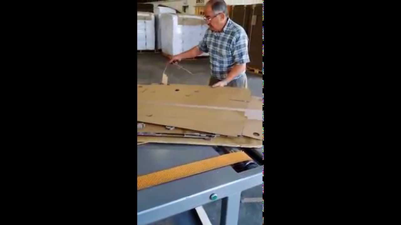 Roller Die Cutter Cardboardboxmachines Final Test Andre de V. (Cape