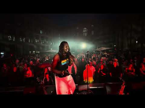 ABENEKO AKIWABISHA WAZUNGU - LIVE CONCERT