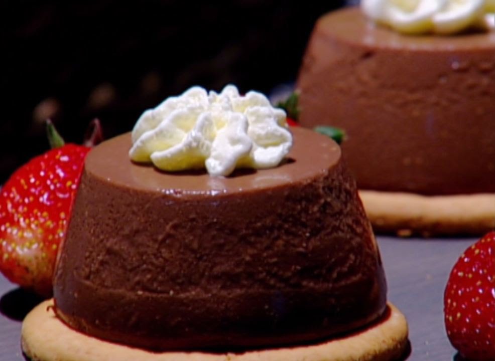 مهلبية الشوكولاتة والقهوة الباردة - ديما حجاوي