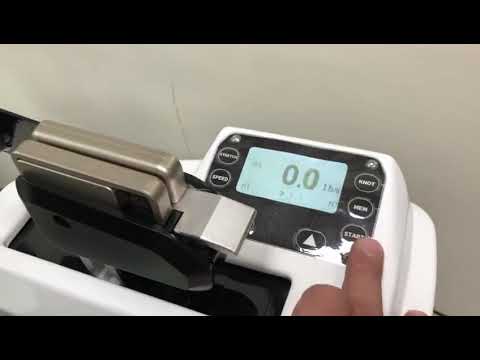 Auf YouTube findest du die angesagtesten Videos und Tracks. Außerdem kannst du eigene Inhalte hochladen und mit Freunden oder gleich der ganzen Welt teilen.