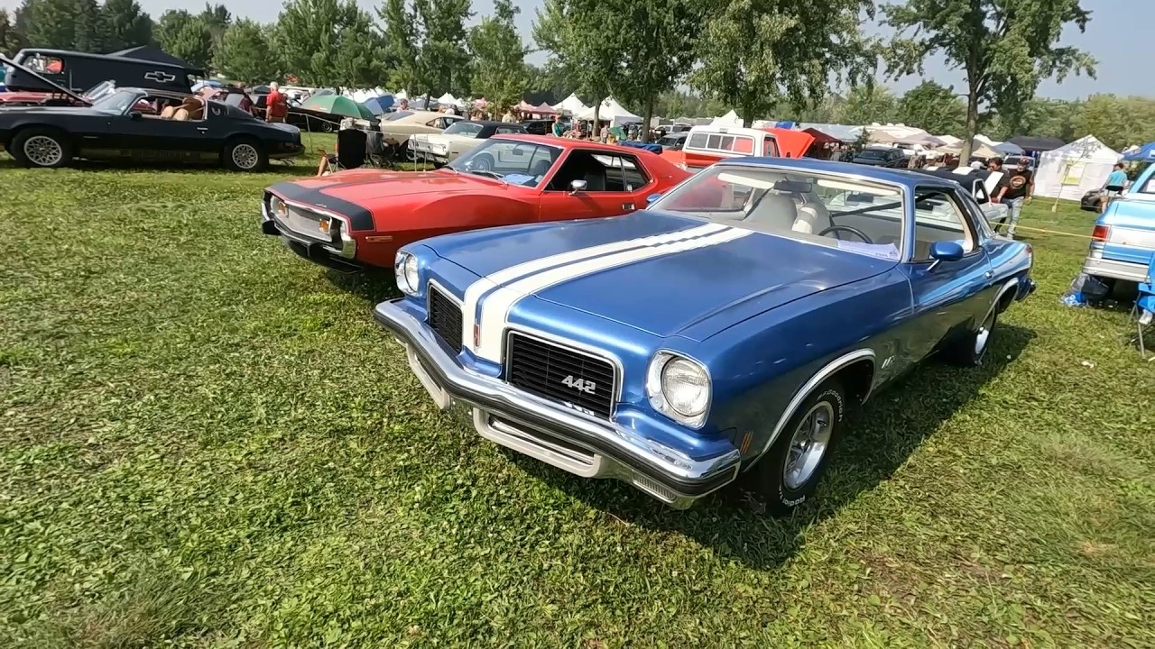 7 26 25 QUICK LOOK '74 OLDSMOBILE CUTLASS 442 SEEN AT GRANBY QC