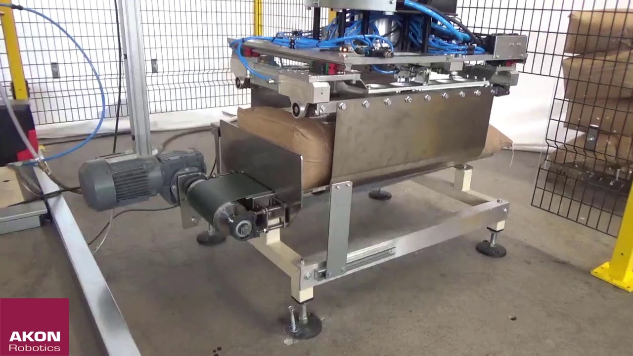 Sackpalettierer / Sackpalettierung auf engsten Raum | Säcke palettieren mit modernen Sackgreifer