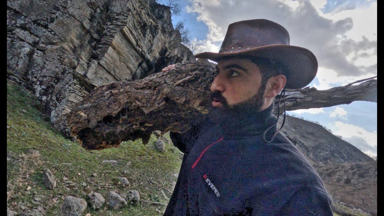 Surviving Kurdistan’s -5 C with no tent and no sleeping bag. زستانی کوردستان بێ چادر و بێ کیسەی خەو