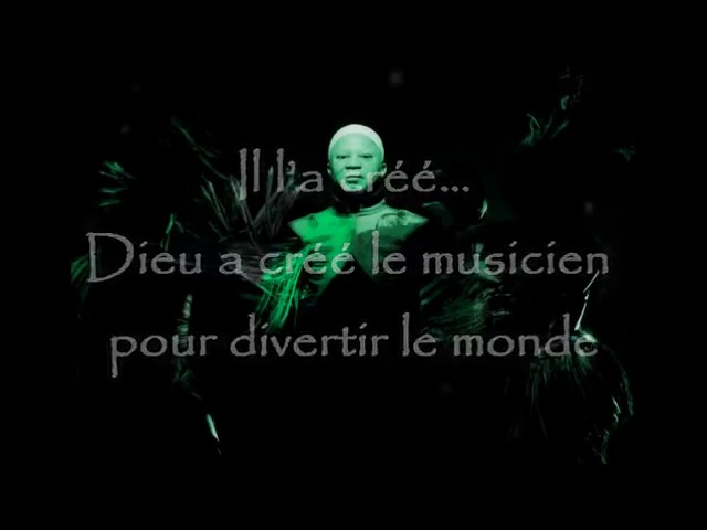 Regarder le vidéoclip de {trackName} par {artistName}