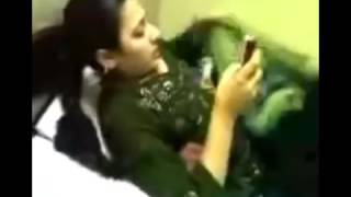 Pakistani girl new scandal mms with boy friend Lahore girl screenshot 1