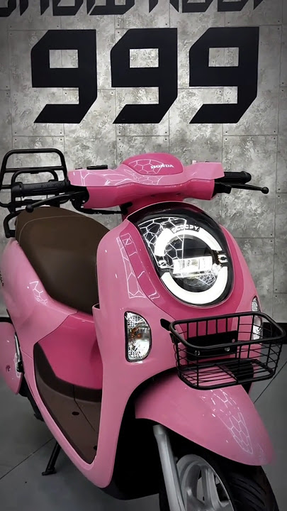 The latest color of the Honda Scoopy 2025 is pink #honda #america #usa #modified #amazing #love #...