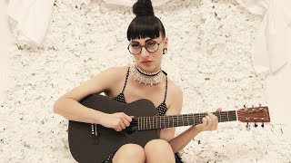 Смотреть клип Qveen Herby - Bde [Live]