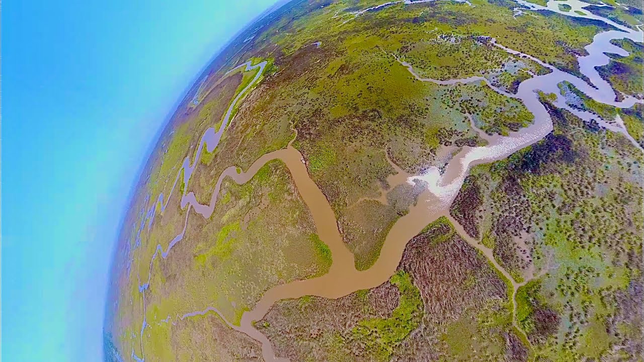 Flying a drone over the Mississippi marsh! (Mavic Air2,Amazing footage!) 4K