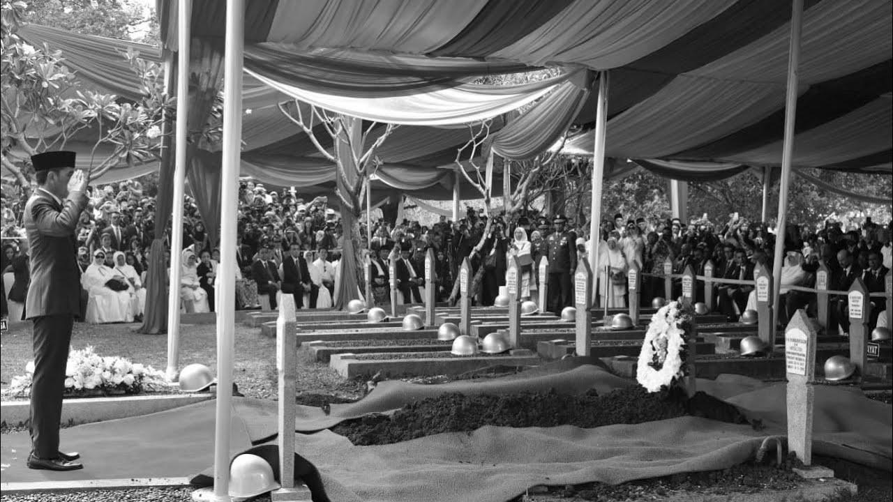 Presiden Jokowi Pimpin Upacara Pemakaman Bapak B.J. Habibie, Jakarta, 12 September 2019