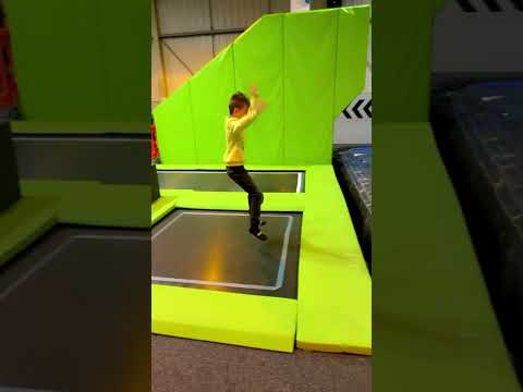 خلودة نط نطة طويلة بدون ما يوقع