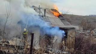 Пожар в Новокузнецке, горят поля, дачные домики