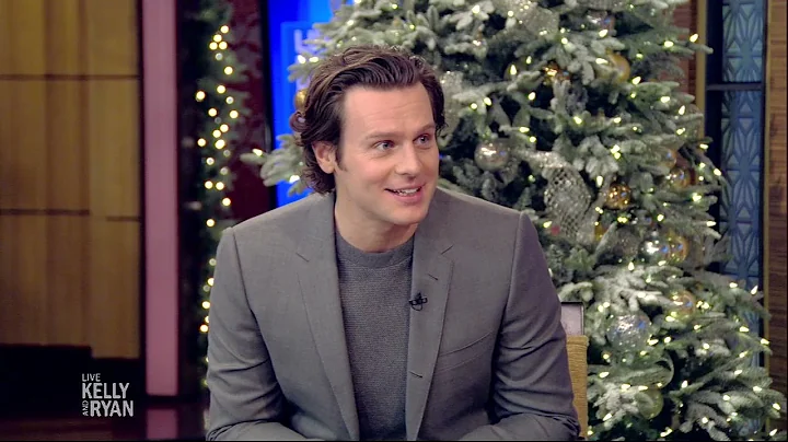 Jonathan Groff Reunited With the Original Cast of ...