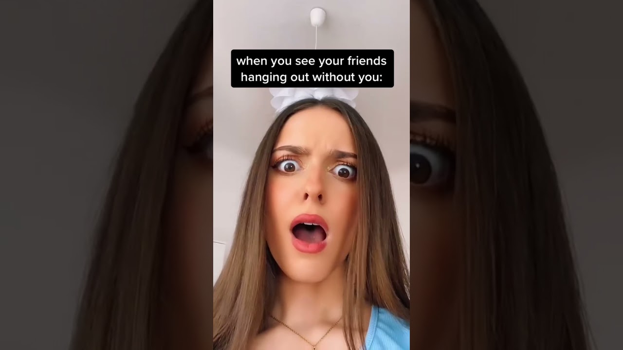 Когда видишь, как твои друзья тусуются без тебя🤬😓