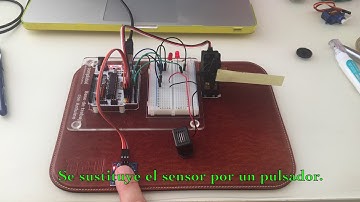 Paso a Nivel con barrera con ARDUINO