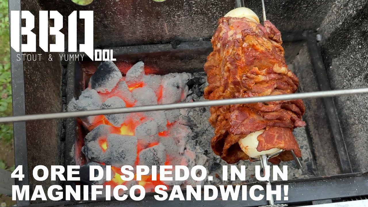 Il kebab di maiale non esiste. Però è buono, in un grande sandwich!
