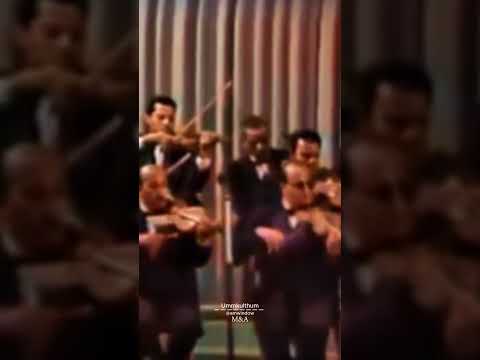 أم كلثوم عودت عيني موسيقى