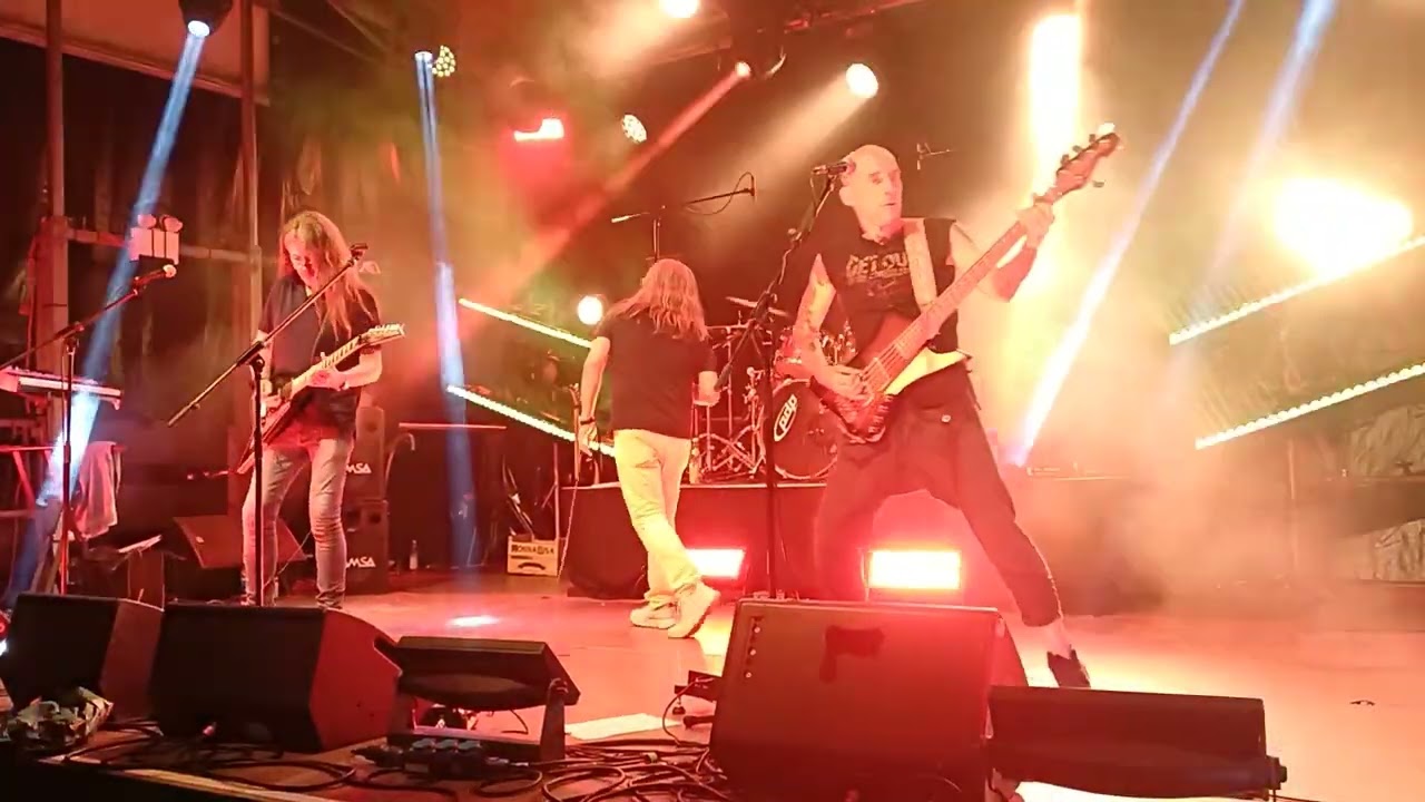 RABBIT HILL live - "Legs" (GARNIX Open Air, 04.07.2025)