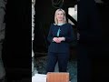 Sanieren, umbauen, erweitern: Förderungen sichern - Erna Mujagic, wohn² Spezialistin Sparkasse Imst
