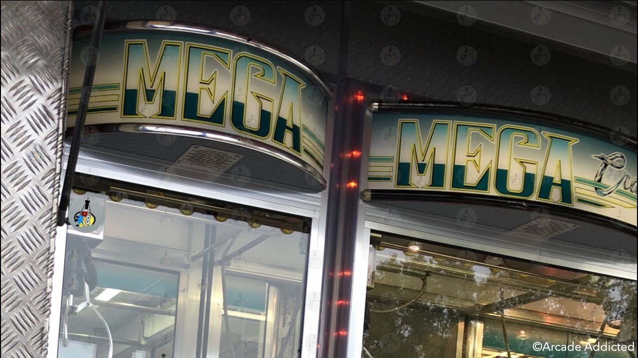 ELAUT - Claw Machines Mega Crane Gameplay Sound Cromptons - YouTube
