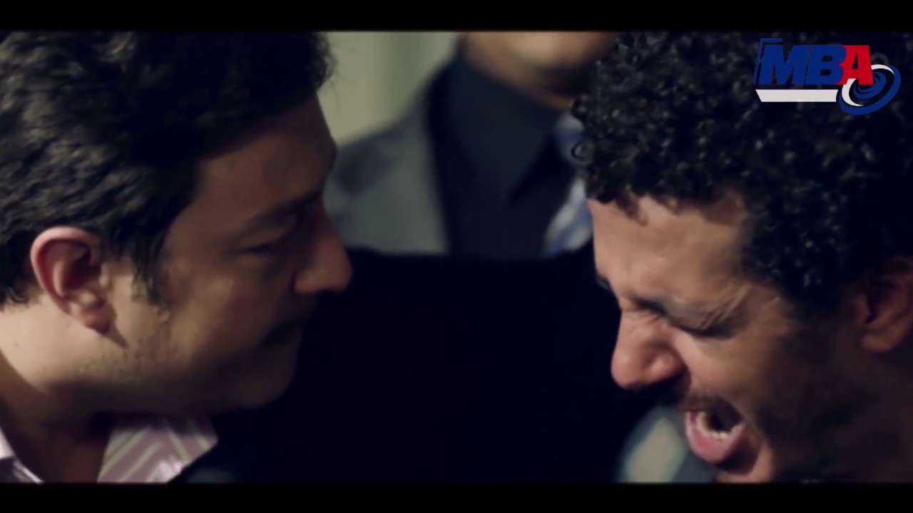 حب يسلم تامر حسني للداخليه راح تامر سلمه هو بجواب شوف اايه الي كان فيه!!مشهد جاااامد جداااا