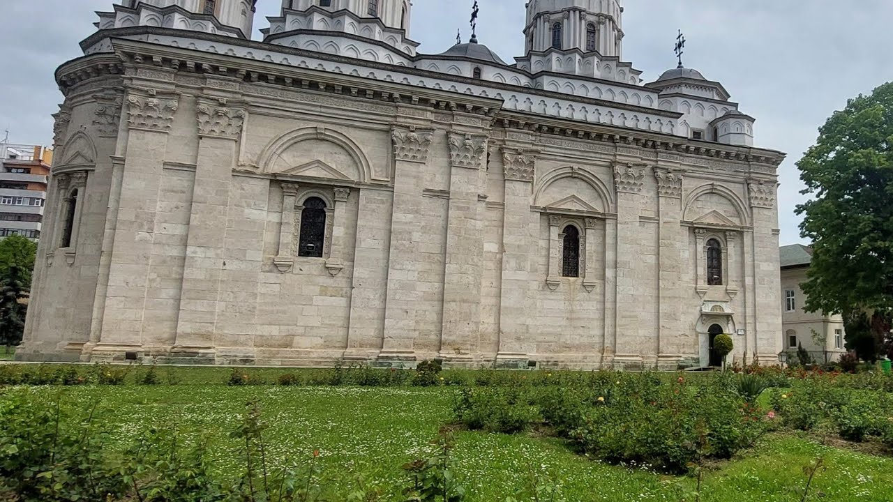 MĂNĂSTIREA GOLIA -IAȘI/reabilitată!!!
