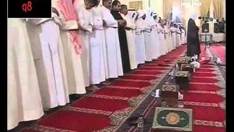 القارئ الذى فاجئ المصلين بصوته   صوت تقشعر له الجلود و تبكى منه العيون   ابوبكر الشاطرى   سورة قريش