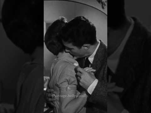 Joan Crawford And Cliff Robertson In Autumn Leaves 1956 