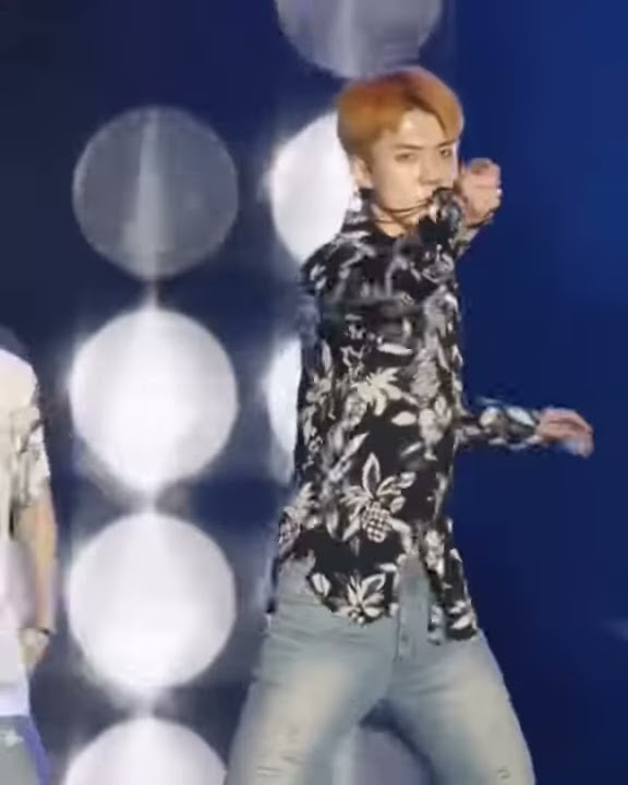 Sehun look sexy #EXO-L  #hatersgonnadie #ilovehimsomuch