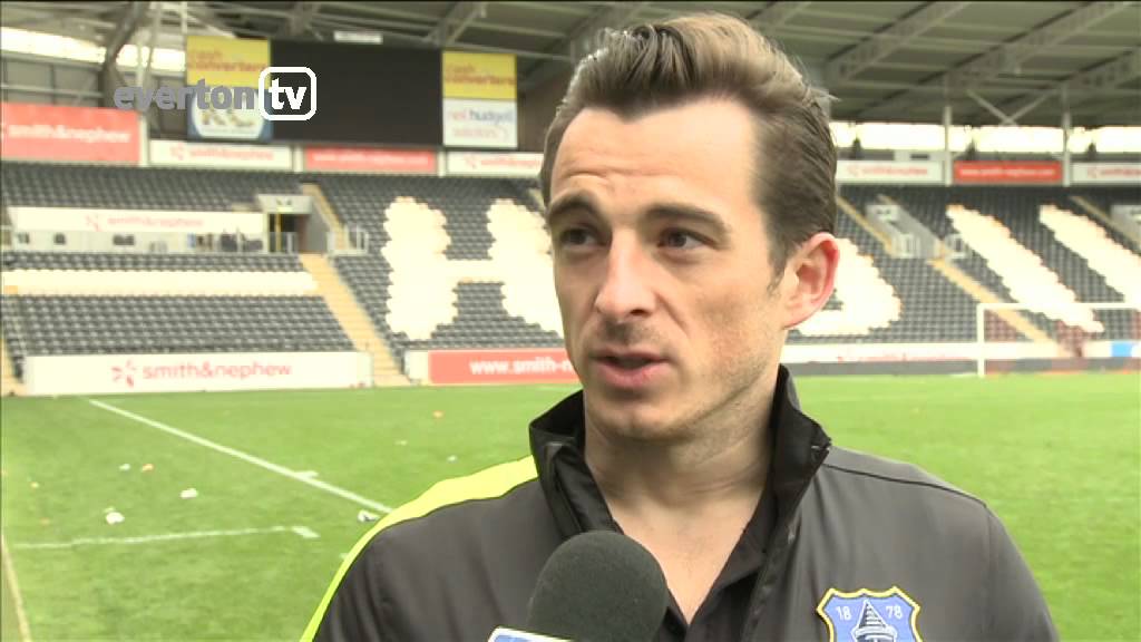 Baines Thanks 'Unbelievable' Fans