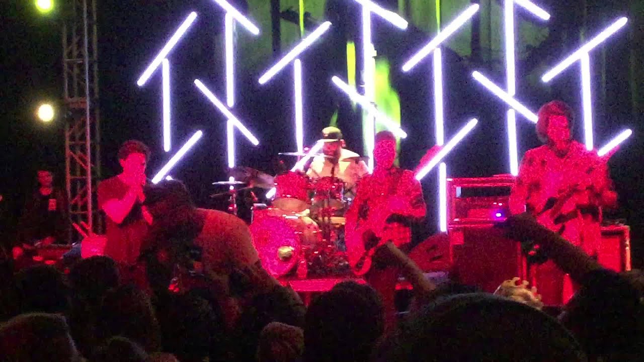 Dance Gavin Dance w/Jonny CraigThe Robot With Human Hair Pt. 2 1/2 11/18/15 New Daisy YouTube