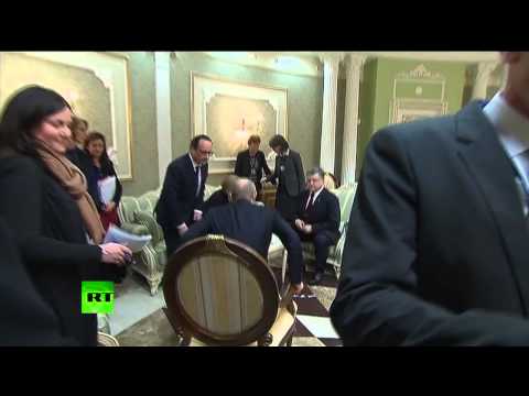 კადრები პუტინის და პოროშენკოს შეხვედრის დაწყებამდე