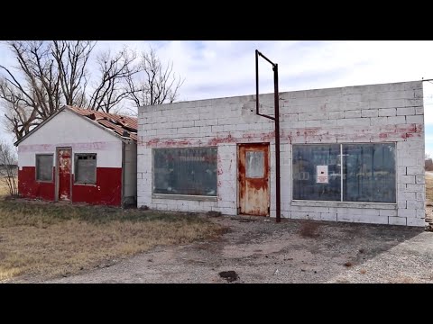 Lost Towns In Middle of Nowhere Oklahoma - Cross Country Road Trip Day Seven - 9 States In 9 Days