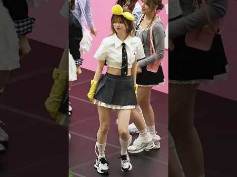 NiziU RIKU りく ♬LOVE LINE  韓国ファンサイン会 #니쥬 #리쿠