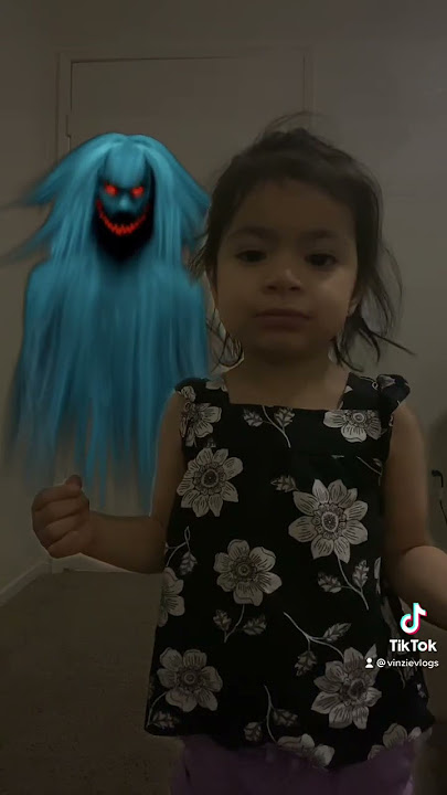 PRANK HANTU MENAKUTKAN PADA BALITA