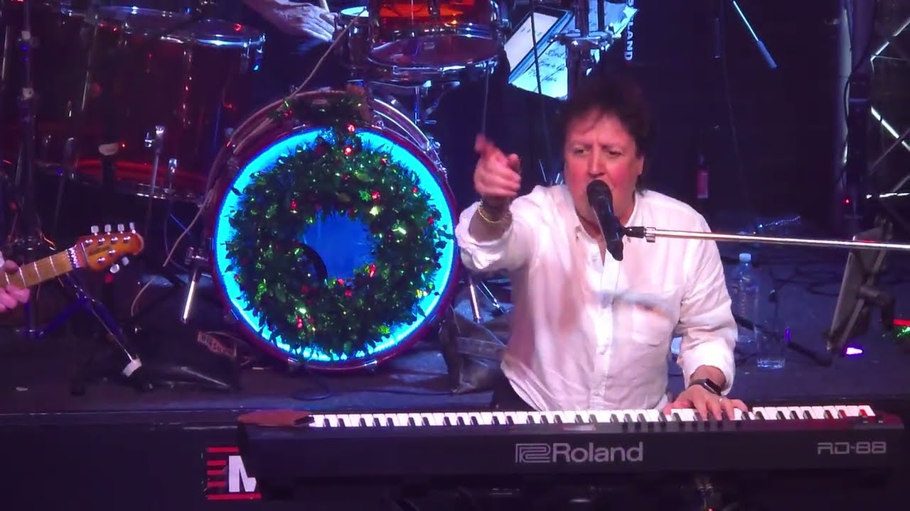 Paul McCartney   Live And Let Die By Marty Rose Band At MUSICLAND