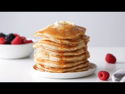 Vegan Buttermilk Pancakes