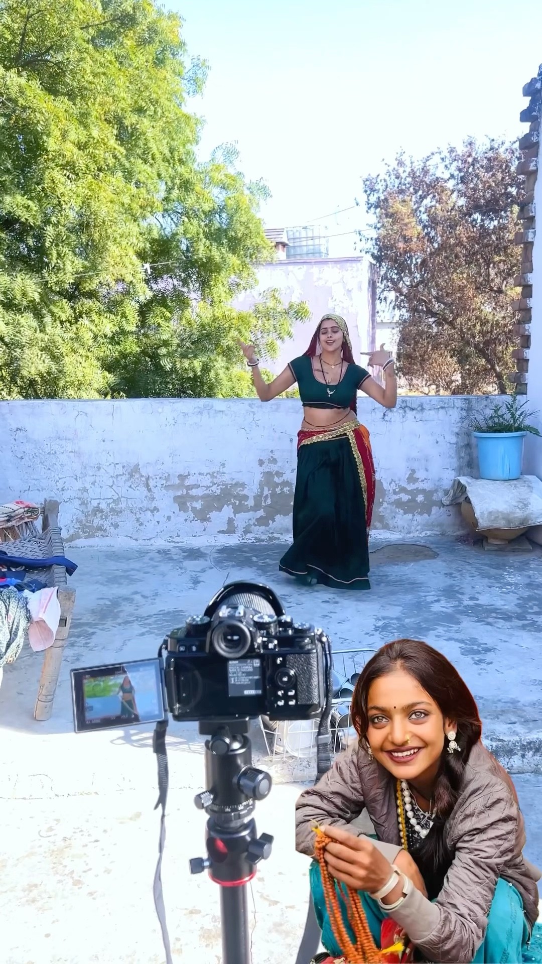 मीडिया भी पागल छोरी तेरे पीछे #dance #meenu #trending #trendingshorts