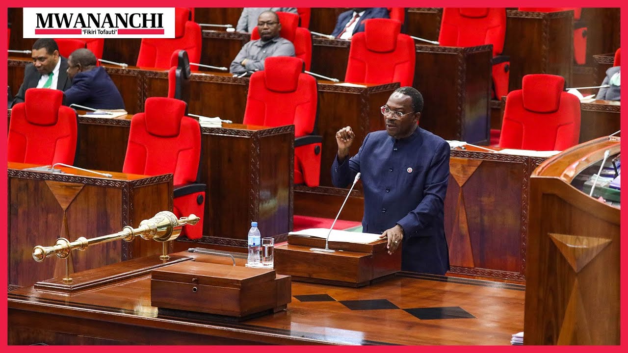 Kama uliikosa; Dakika 30 za Waziri Simbachawene akimwaga NONDO mbele ya Wabunge wenzake