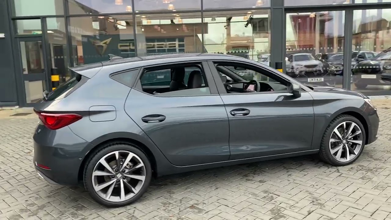 SEAT Leon 1.5 TSI EVO FR Sport 5dr HEATED SEATS Grey