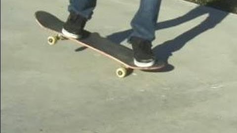 How to Do Skateboard Tricks : How to Do a Nose Manual on a Skateboard