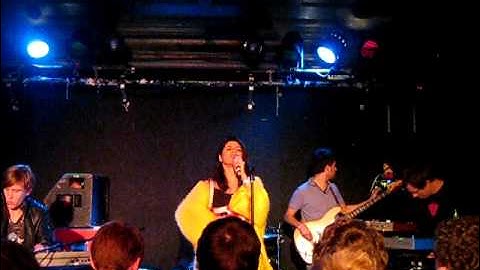 Marina and the Diamonds live @ the Social Nottingham 17/02/10